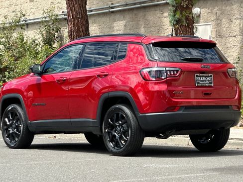 New 2026 Jeep Compass Latitude AWD/4WD image 5