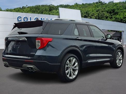 Certified 2023 Ford Explorer Platinum w/ Technology Package image 6