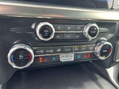 Used 2023 Ford F150 Lariat AWD/4WD image 33