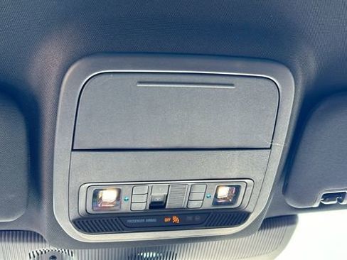 New 2026 Ford Explorer Platinum image 27