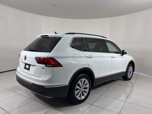 Used 2018 Volkswagen Tiguan SE image 5