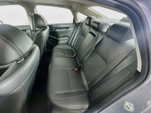 Used 2024 Honda Civic Touring image 28