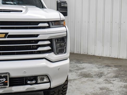 Used 2022 Chevrolet Silverado 3500 High Country image 50