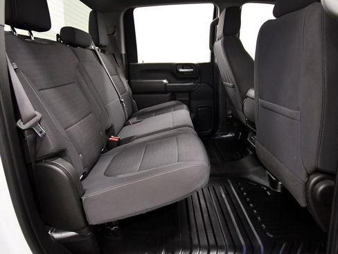 Used 2023 Chevrolet Silverado 3500 LT w/ Convenience Package AWD/4WD image 17
