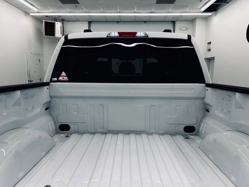 New 2025 Ford F150 Lariat w/ Equipment Group 501A Mid image 23