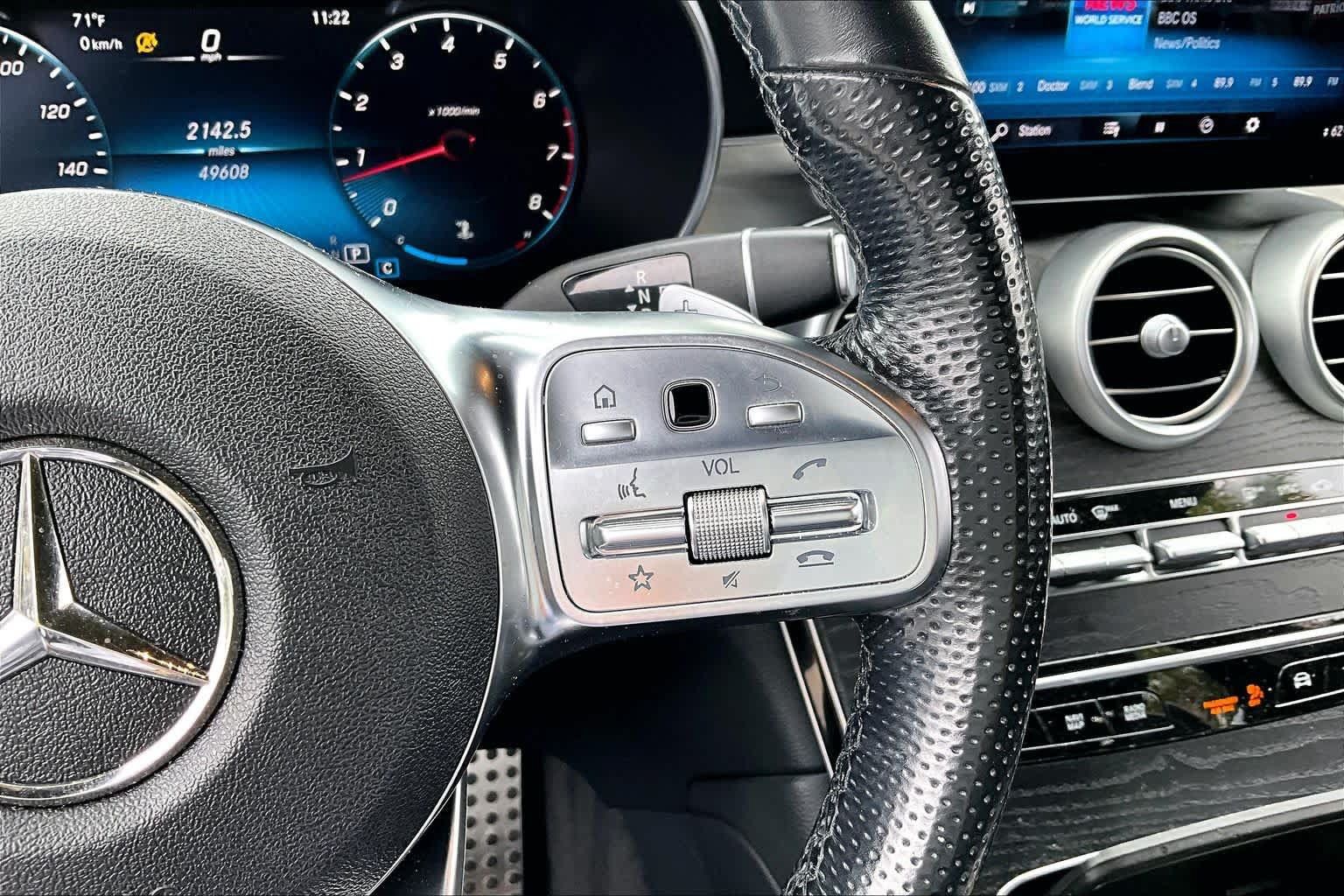 Used 2022 Mercedes-Benz GLC 300 image 32