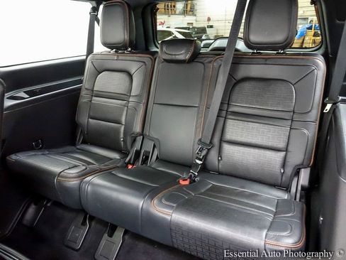 Used 2022 Lincoln Navigator L Black Label image 12