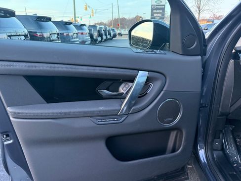 Certified 2025 Land Rover Discovery Sport S image 14