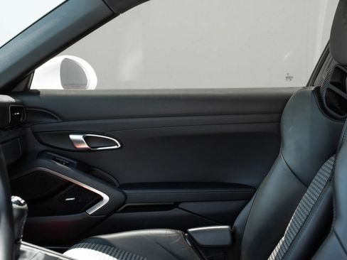 Used 2018 Porsche 911 GT3 RWD image 23