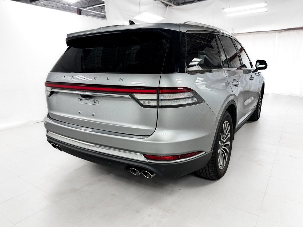 Used 2022 Lincoln Aviator Reserve w/ Elements Package Plus AWD/4WD image 6
