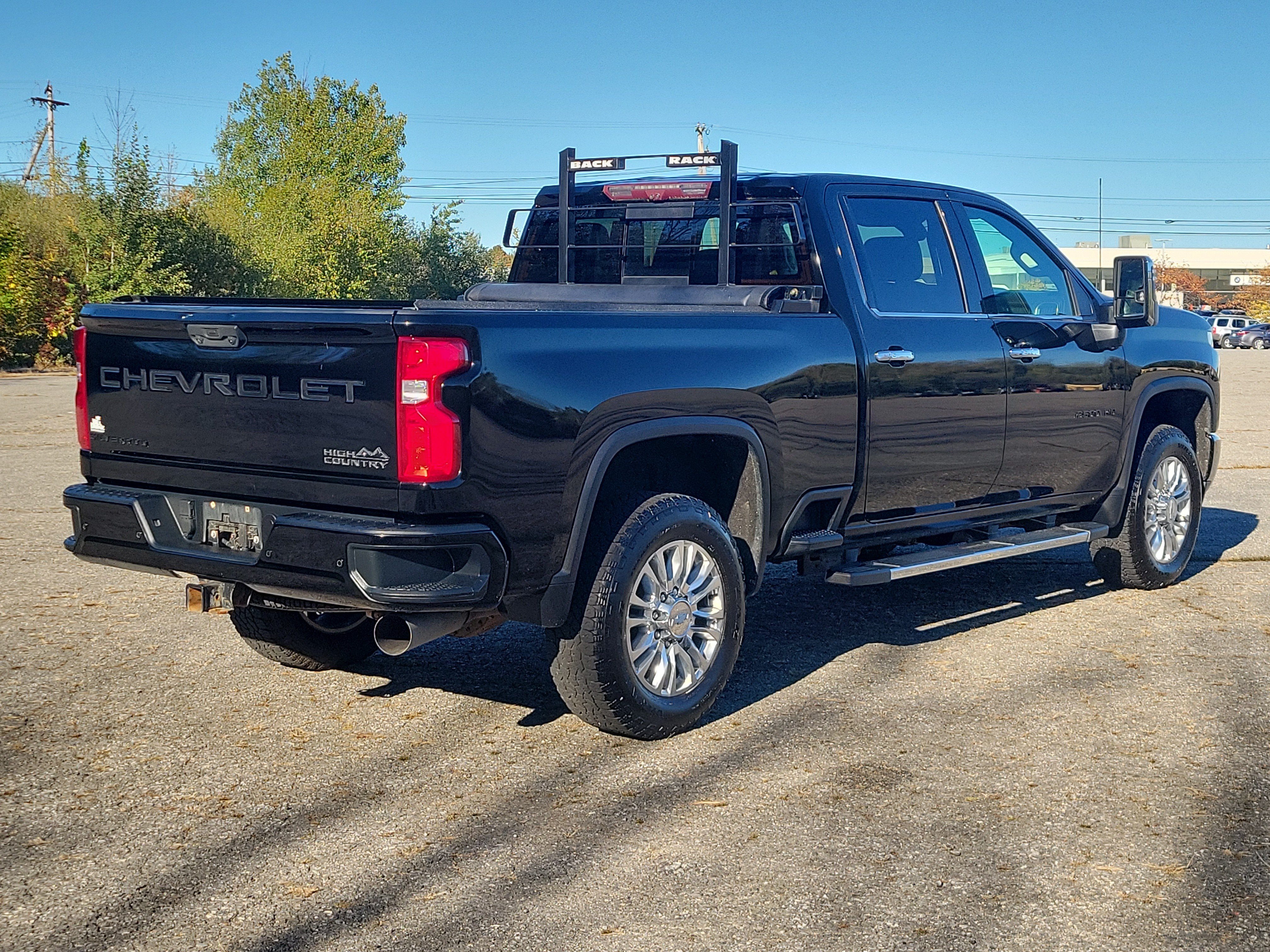 Used 2020 Chevrolet Silverado 2500 High Country w/ Technology Package AWD/4WD image 5