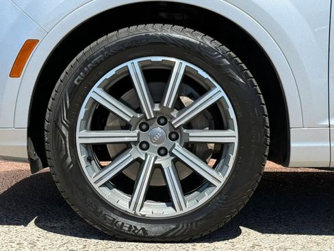 Used 2019 Audi Q7 Premium Plus image 29