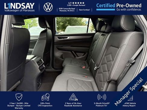 Certified 2024 Volkswagen Atlas Cross Sport SE image 11