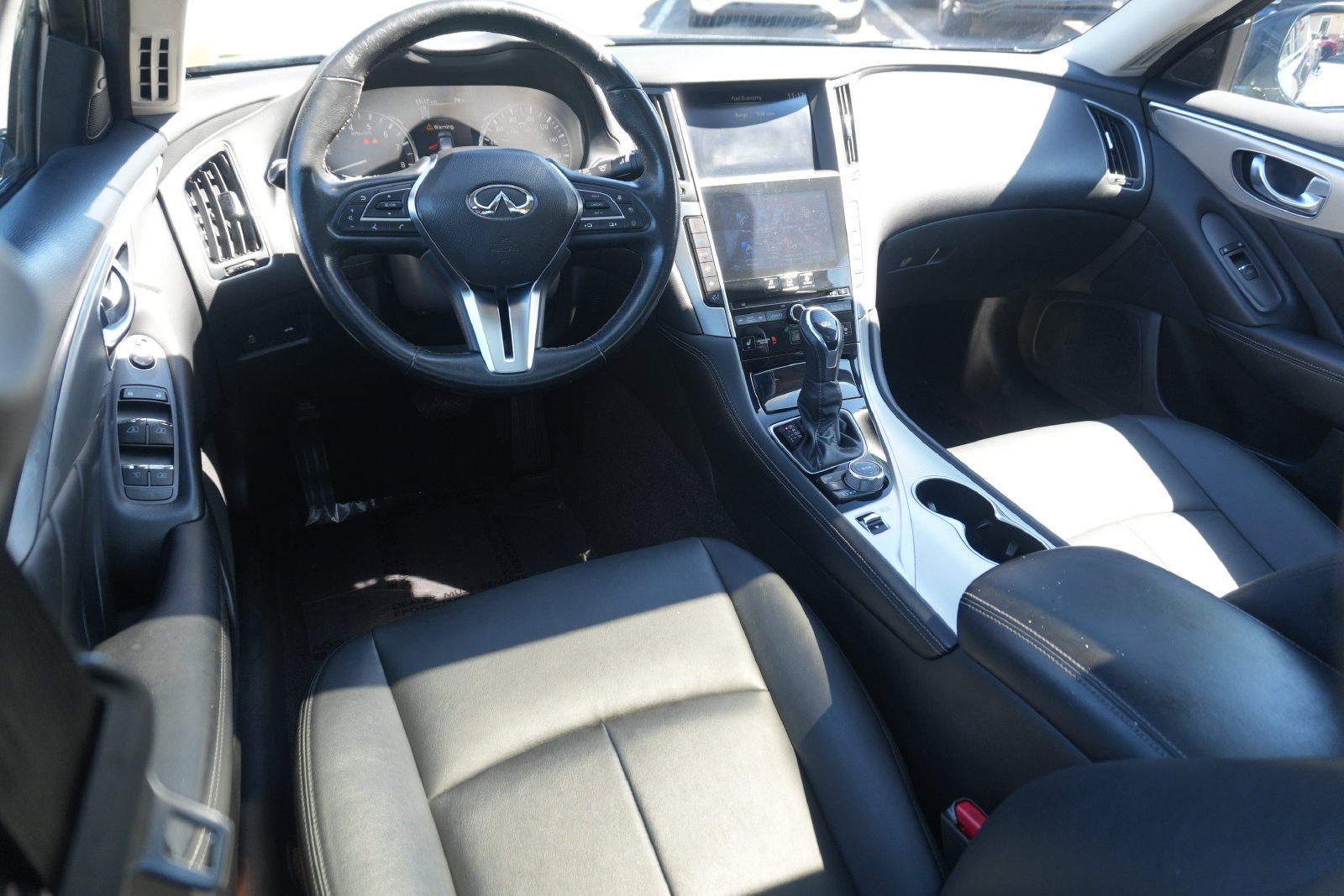 Used 2021 INFINITI Q50 Luxe w/ All Weather Package AWD/4WD image 23