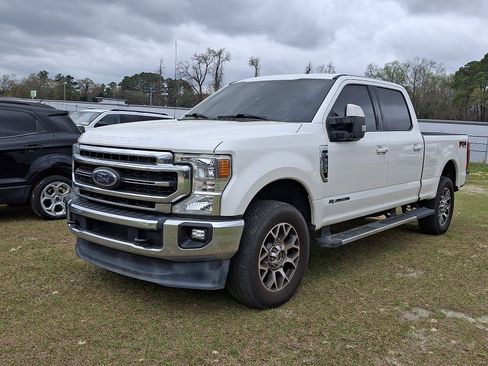 Used 2020 Ford F250 Lariat w/ Lariat Ultimate Package image 3