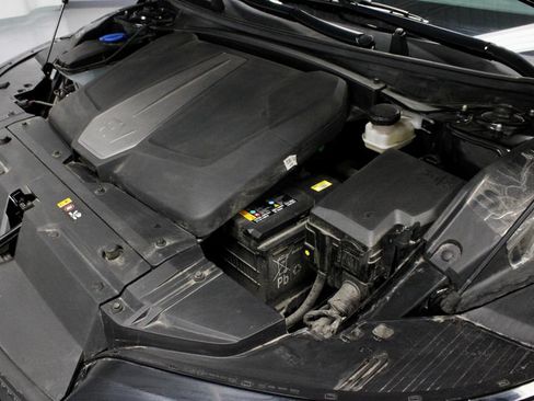 Used 2024 Kia EV6 Light AWD/4WD image 17