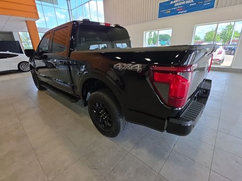 Used 2024 Ford F150 XLT w/ XLT Black Appearance Package AWD/4WD image 14