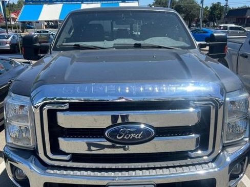 Used 2015 Ford F250 Lariat w/ Lariat Ultimate Package AWD/4WD image 3