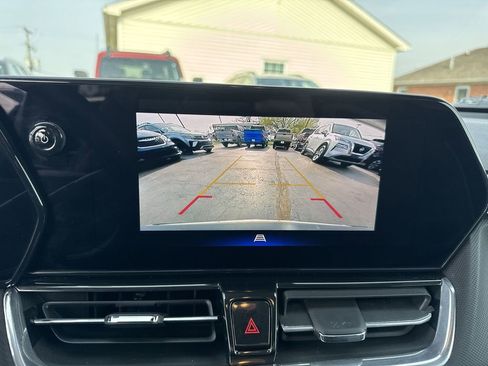 Used 2025 Chevrolet TrailBlazer ACTIV w/ Convenience Package image 17