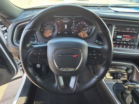 Used 2019 Dodge Challenger SXT w/ Plus Package image 18