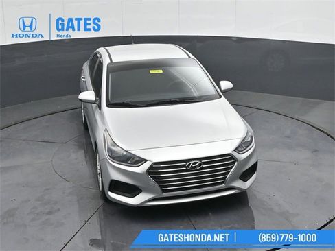 Used 2019 Hyundai Accent SE image 41