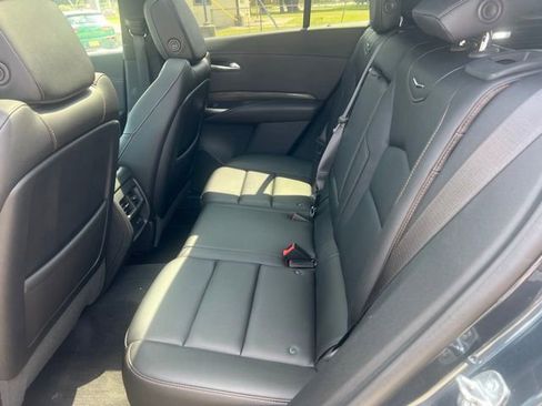 Used 2019 Cadillac XT4 Sport w/ Cold Weather Package AWD/4WD image 17