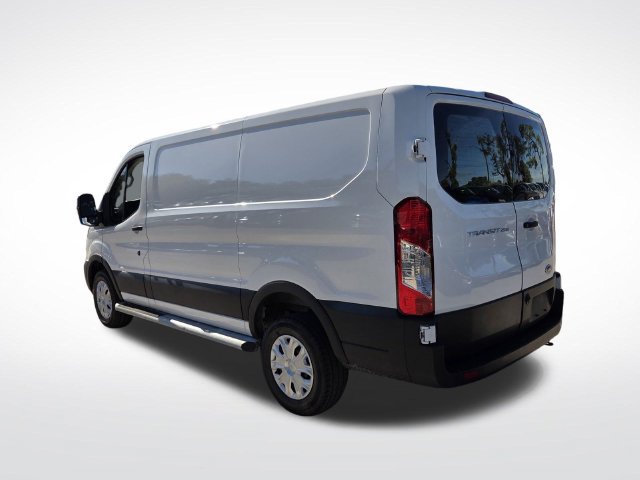 Certified 2025 Ford Transit 250 Low Roof RWD image 7
