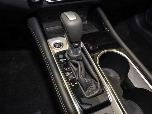 New 2025 Nissan Altima 2.5 SL image 17