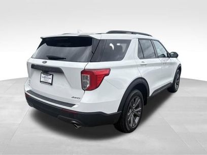 Used 2024 Ford Explorer XLT w/ Equipment Group 202A