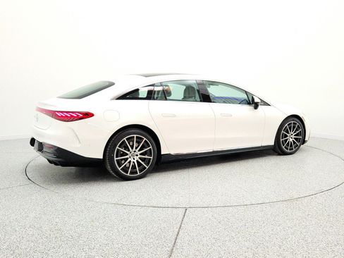 Used 2023 Mercedes-Benz EQS 450+ Sedan image 5
