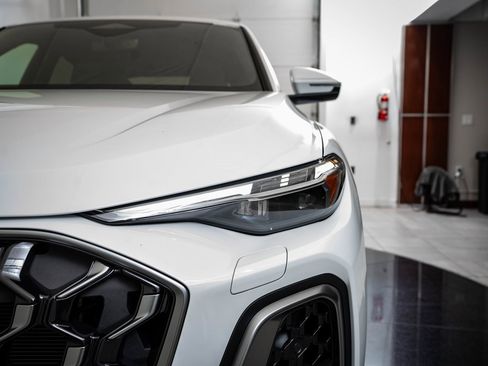 New 2025 Audi Q5 Premium Plus image 15