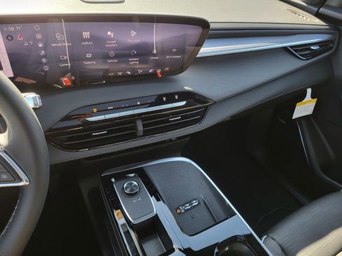 New 2026 Buick Enclave Sport Touring w/ Power Package image 9