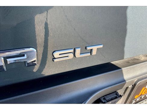 Used 2013 GMC Sierra 2500 SLT w/ SLT Convenience Package image 8