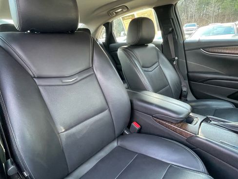 Used 2018 Cadillac XTS Luxury image 30