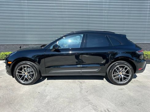 Used 2026 Porsche Macan AWD/4WD image 2