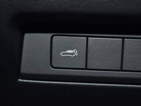 Used 2025 MAZDA CX-50 AWD 2.5 S w/ Cargo Package image 19