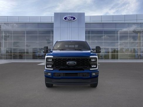 New 2026 Ford F250 XLT w/ XLT Premium Package AWD/4WD image 6
