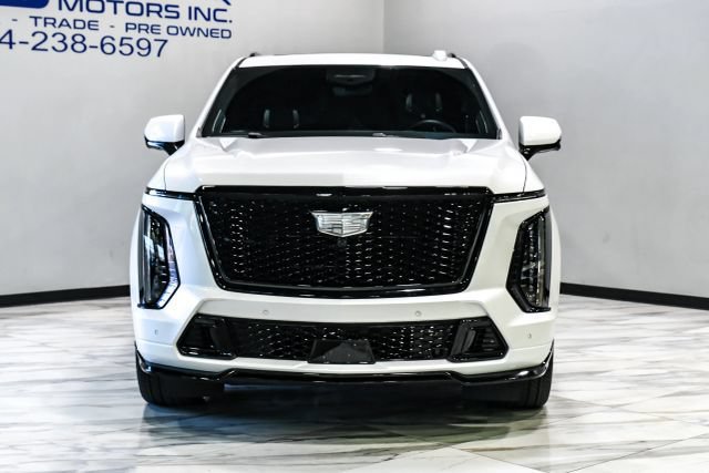 Used 2025 Cadillac Escalade V w/ LPO, Floor Liner Package AWD/4WD image 9