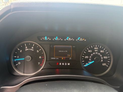 Used 2019 Ford F150 XLT w/ Equipment Group 302A Luxury RWD image 15
