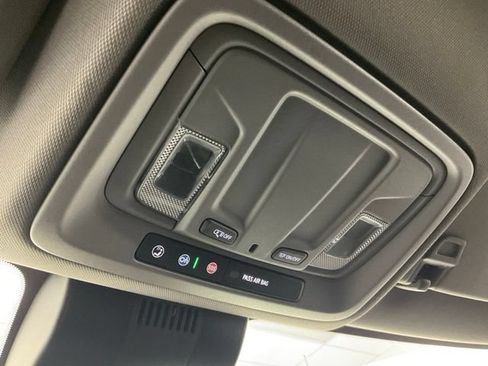 Used 2024 GMC Sierra 1500 Elevation AWD/4WD image 18