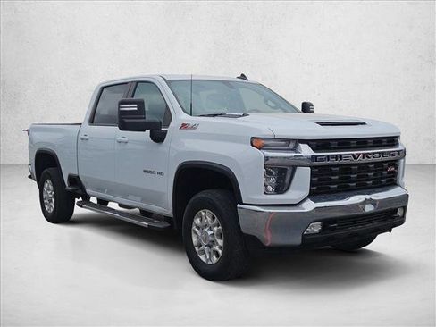 Used 2023 Chevrolet Silverado 2500 LT w/ Convenience Package AWD/4WD image 3