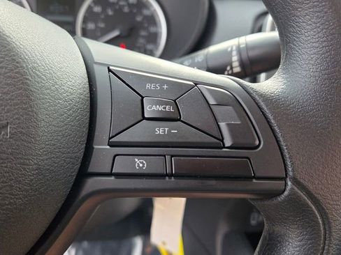 Used 2025 Nissan Versa S w/ S Plus Package image 24