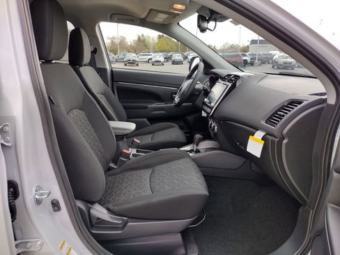 New 2026 Mitsubishi Outlander Sport LE AWD/4WD image 10