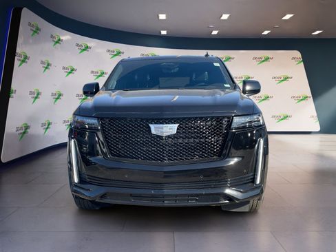Used 2024 Cadillac Escalade ESV Sport w/ LPO, ONYX Package image 6