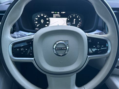 Used 2019 Volvo S60 T6 Momentum w/ Multimedia Package AWD/4WD image 22