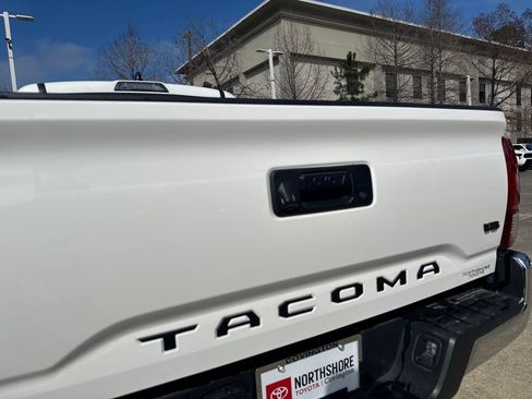 Certified 2023 Toyota Tacoma SR5 image 5