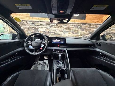 Certified 2025 Hyundai Elantra N FWD image 18