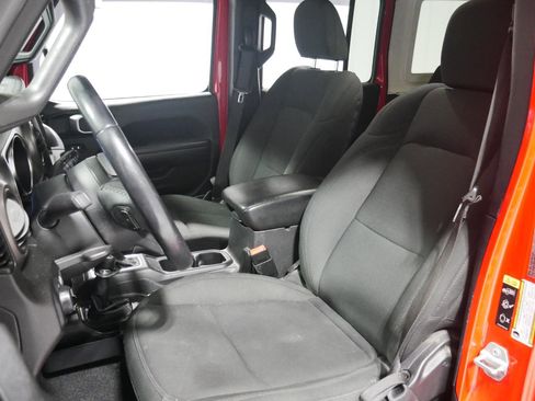 Used 2021 Jeep Wrangler Unlimited Sport S w/ Sun And Sound Package image 10