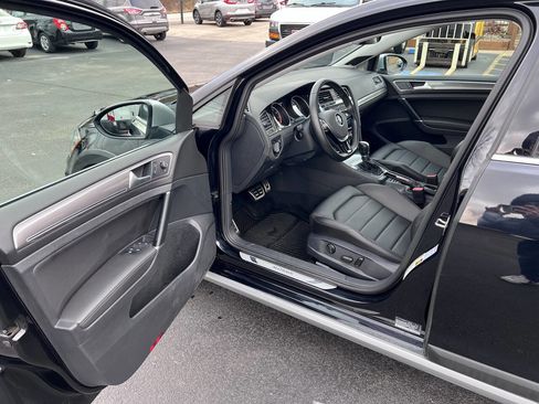 Used 2019 Volkswagen Golf Alltrack SEL image 11