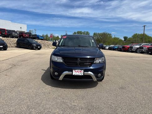 Used 2019 Dodge Journey Crossroad w/ Nav & Sun Group AWD/4WD image 8